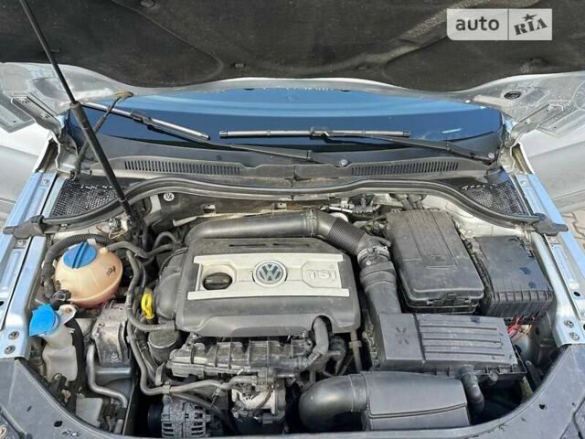 Серый Фольксваген CC / Passat CC, объемом двигателя 1.98 л и пробегом 125 тыс. км за 11799 $, фото 16 на Automoto.ua