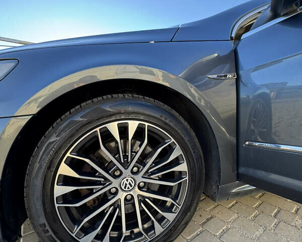 Фольксваген CC / Passat CC 2013 в Одессе на Automoto.ua Серый Фольксваген CC / Passat CC, объемом двигателя 1.97 л и пробегом 229 тыс. км за 14800 $, фото 23 на Automoto.ua