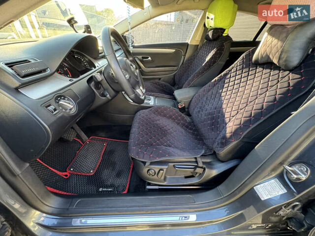 Фольксваген CC / Passat CC 2013 в Одессе на Automoto.ua Серый Фольксваген CC / Passat CC, объемом двигателя 1.97 л и пробегом 229 тыс. км за 14800 $, фото 22 на Automoto.ua