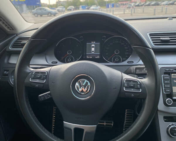 Фольксваген CC / Passat CC 2013 в Кривом Роге на Automoto.ua Серый Фольксваген CC / Passat CC, объемом двигателя 1.97 л и пробегом 189 тыс. км за 16000 $, фото 9 на Automoto.ua