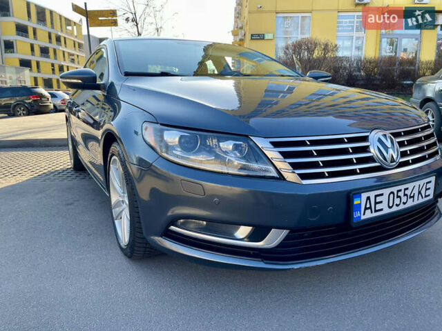 Серый Фольксваген CC / Passat CC, объемом двигателя 2 л и пробегом 216 тыс. км за 9999 $, фото 2 на Automoto.ua
