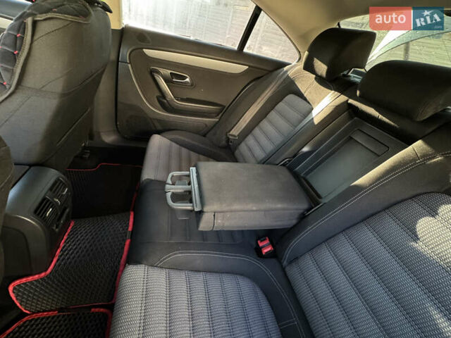 Фольксваген CC / Passat CC 2013 в Одессе на Automoto.ua Серый Фольксваген CC / Passat CC, объемом двигателя 1.97 л и пробегом 229 тыс. км за 14800 $, фото 19 на Automoto.ua