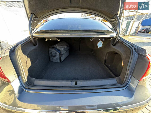 Фольксваген CC / Passat CC 2013 в Одессе на Automoto.ua Серый Фольксваген CC / Passat CC, объемом двигателя 1.97 л и пробегом 229 тыс. км за 14800 $, фото 15 на Automoto.ua