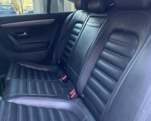 Серый Фольксваген CC / Passat CC, объемом двигателя 1.98 л и пробегом 179 тыс. км за 10000 $, фото 12 на Automoto.ua