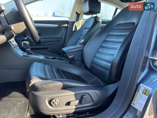 Серый Фольксваген CC / Passat CC, объемом двигателя 1.98 л и пробегом 240 тыс. км за 9888 $, фото 11 на Automoto.ua