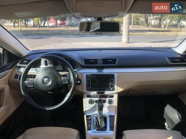 Серый Фольксваген CC / Passat CC, объемом двигателя 2 л и пробегом 224 тыс. км за 9000 $, фото 8 на Automoto.ua