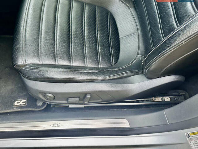 Серый Фольксваген CC / Passat CC, объемом двигателя 1.98 л и пробегом 137 тыс. км за 11800 $, фото 12 на Automoto.ua