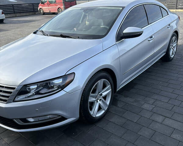 Сірий Фольксваген CC / Passat CC, об'ємом двигуна 2 л та пробігом 164 тис. км за 12000 $, фото 5 на Automoto.ua