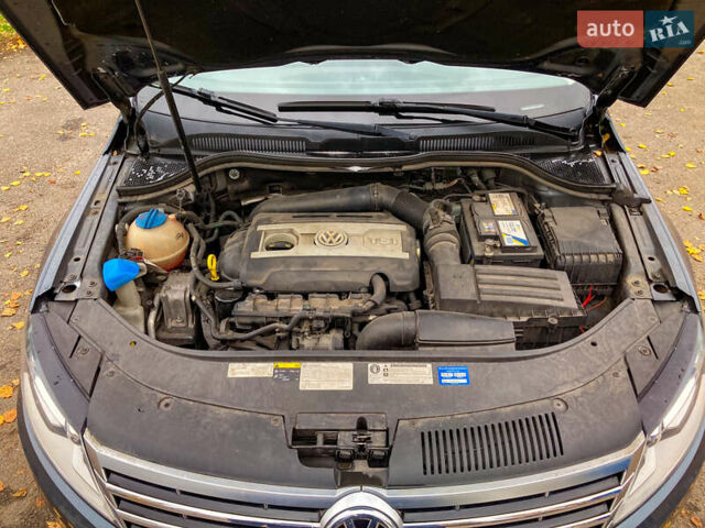 Серый Фольксваген CC / Passat CC, объемом двигателя 1.98 л и пробегом 221 тыс. км за 10000 $, фото 4 на Automoto.ua