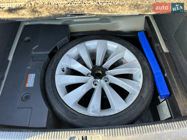 Серый Фольксваген CC / Passat CC, объемом двигателя 1.97 л и пробегом 161 тыс. км за 14700 $, фото 37 на Automoto.ua