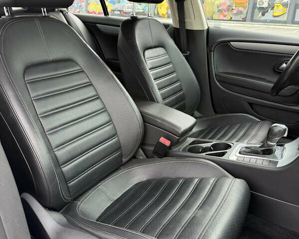 Серый Фольксваген CC / Passat CC, объемом двигателя 1.98 л и пробегом 128 тыс. км за 12999 $, фото 25 на Automoto.ua