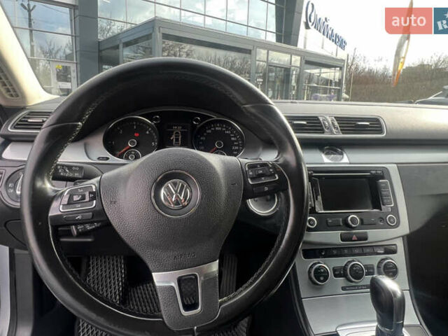 Серый Фольксваген CC / Passat CC, объемом двигателя 1.97 л и пробегом 286 тыс. км за 12500 $, фото 25 на Automoto.ua
