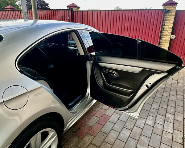 Серый Фольксваген CC / Passat CC, объемом двигателя 1.98 л и пробегом 137 тыс. км за 11800 $, фото 8 на Automoto.ua