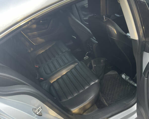 Сірий Фольксваген CC / Passat CC, об'ємом двигуна 1.98 л та пробігом 242 тис. км за 11500 $, фото 10 на Automoto.ua