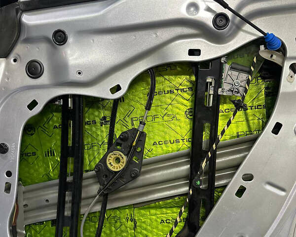 Сірий Фольксваген CC / Passat CC, об'ємом двигуна 1.98 л та пробігом 170 тис. км за 13200 $, фото 9 на Automoto.ua