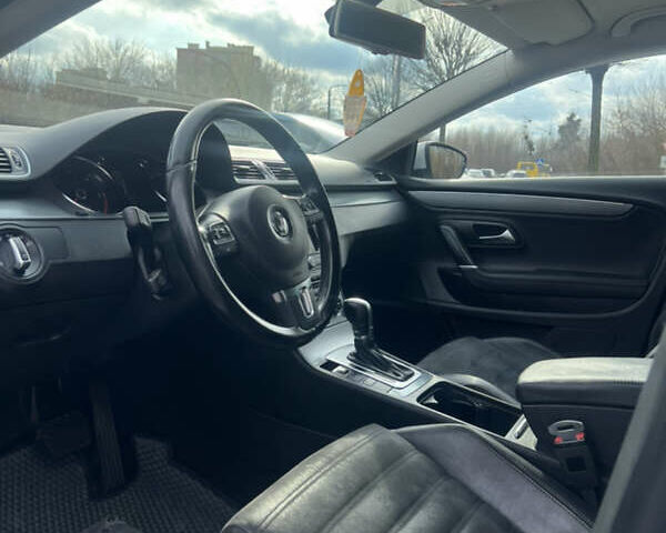 Серый Фольксваген CC / Passat CC, объемом двигателя 1.97 л и пробегом 286 тыс. км за 12500 $, фото 23 на Automoto.ua