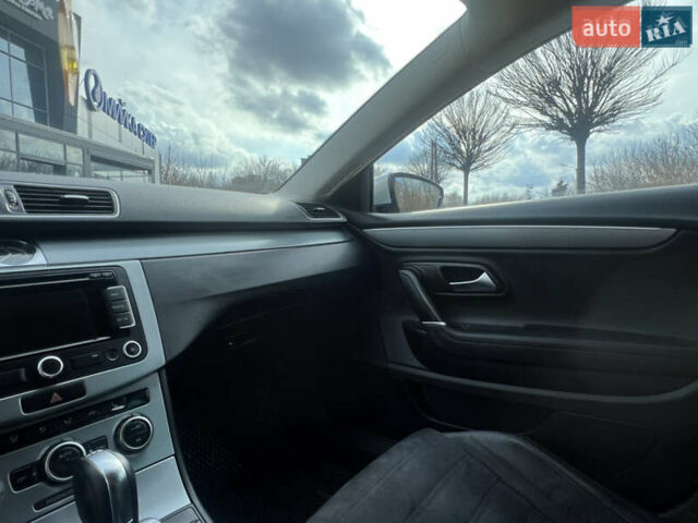 Серый Фольксваген CC / Passat CC, объемом двигателя 1.97 л и пробегом 286 тыс. км за 12500 $, фото 32 на Automoto.ua