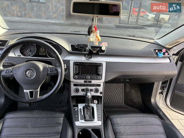 Сірий Фольксваген CC / Passat CC, об'ємом двигуна 2 л та пробігом 164 тис. км за 12000 $, фото 13 на Automoto.ua
