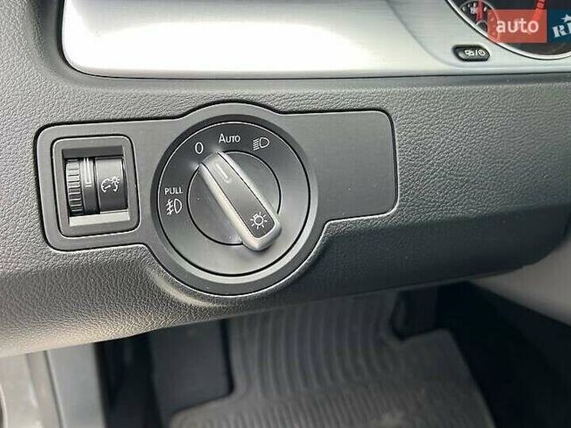 Серый Фольксваген CC / Passat CC, объемом двигателя 1.98 л и пробегом 102 тыс. км за 11800 $, фото 12 на Automoto.ua