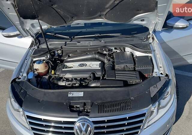 Сірий Фольксваген CC / Passat CC, об'ємом двигуна 1.98 л та пробігом 180 тис. км за 11800 $, фото 20 на Automoto.ua