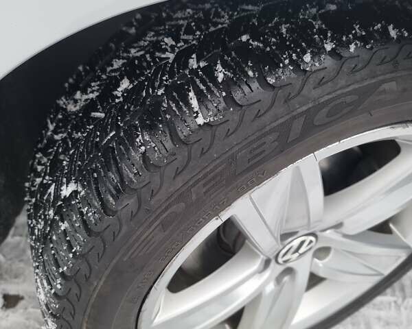 Серый Фольксваген CC / Passat CC, объемом двигателя 1.98 л и пробегом 140 тыс. км за 13200 $, фото 9 на Automoto.ua