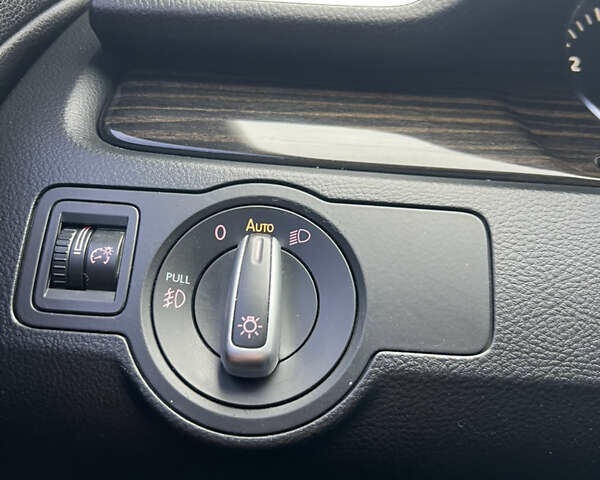 Сірий Фольксваген CC / Passat CC, об'ємом двигуна 1.98 л та пробігом 101 тис. км за 13800 $, фото 11 на Automoto.ua