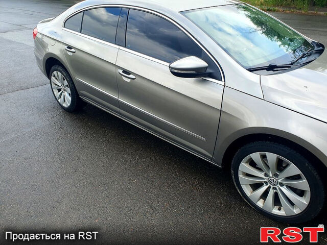 Серый Фольксваген CC, объемом двигателя 2 л и пробегом 240 тыс. км за 8500 $, фото 6 на Automoto.ua