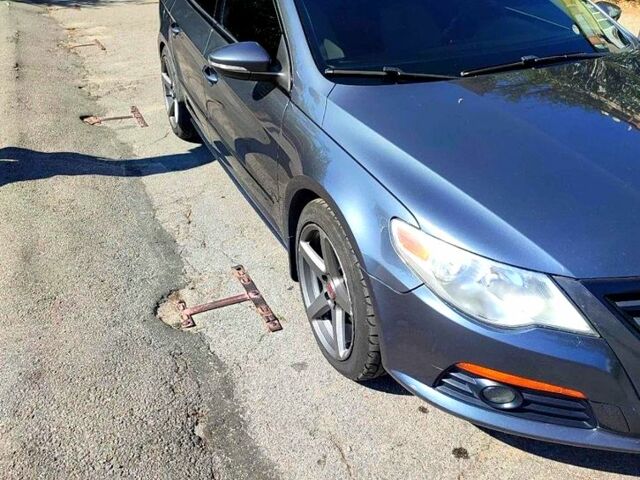 Сірий Фольксваген CC, об'ємом двигуна 2 л та пробігом 206 тис. км за 7700 $, фото 1 на Automoto.ua