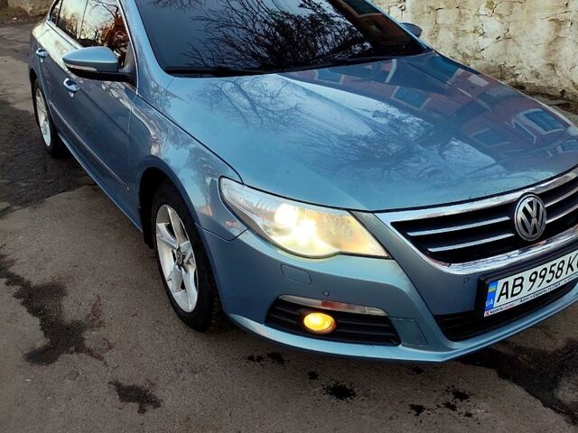 Серый Фольксваген CC, объемом двигателя 1.8 л и пробегом 275 тыс. км за 8400 $, фото 7 на Automoto.ua