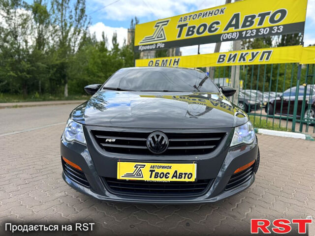 Серый Фольксваген CC, объемом двигателя 2 л и пробегом 234 тыс. км за 9500 $, фото 1 на Automoto.ua