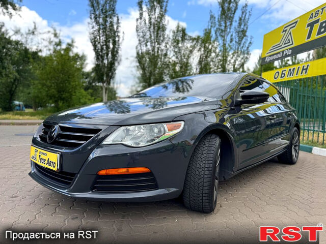 Серый Фольксваген CC, объемом двигателя 2 л и пробегом 234 тыс. км за 9500 $, фото 2 на Automoto.ua