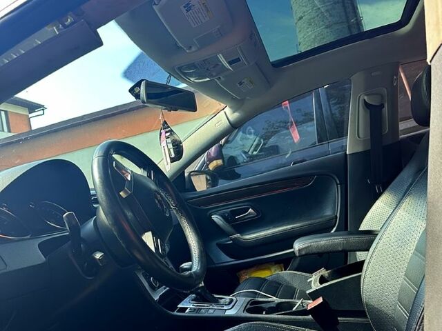 Серый Фольксваген CC, объемом двигателя 2 л и пробегом 210 тыс. км за 4500 $, фото 6 на Automoto.ua