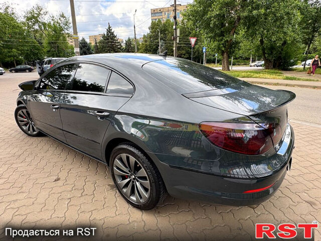 Серый Фольксваген CC, объемом двигателя 2 л и пробегом 234 тыс. км за 9500 $, фото 4 на Automoto.ua