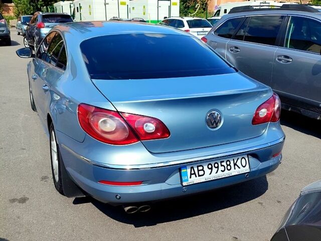Серый Фольксваген CC, объемом двигателя 1.8 л и пробегом 275 тыс. км за 8400 $, фото 4 на Automoto.ua