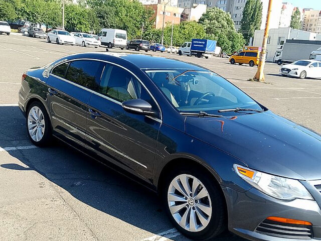 Серый Фольксваген CC, объемом двигателя 2 л и пробегом 300 тыс. км за 8800 $, фото 9 на Automoto.ua