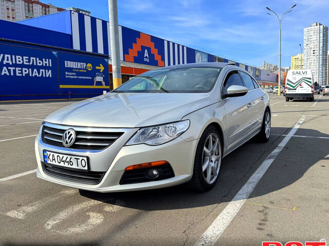 Серый Фольксваген CC, объемом двигателя 2 л и пробегом 230 тыс. км за 9000 $, фото 1 на Automoto.ua