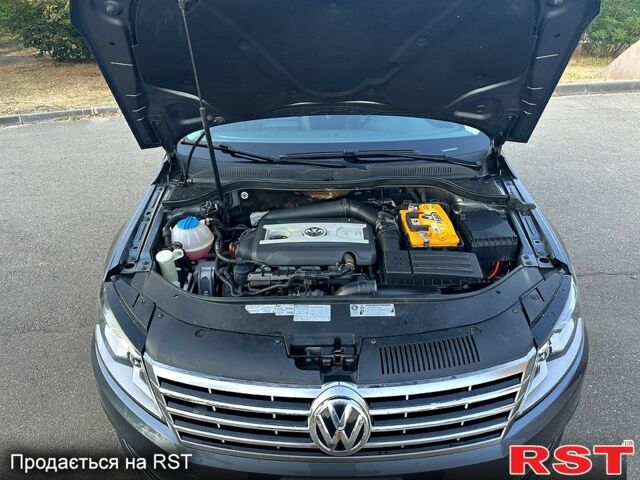 Серый Фольксваген CC, объемом двигателя 2 л и пробегом 190 тыс. км за 8999 $, фото 12 на Automoto.ua