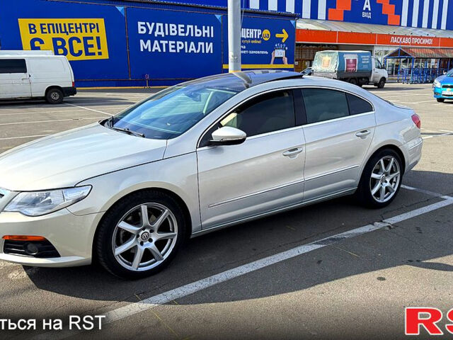 Серый Фольксваген CC, объемом двигателя 2 л и пробегом 230 тыс. км за 9000 $, фото 2 на Automoto.ua