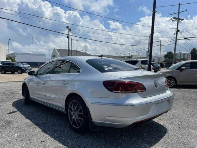 Серый Фольксваген СС, объемом двигателя 2 л и пробегом 76 тыс. км за 1700 $, фото 4 на Automoto.ua