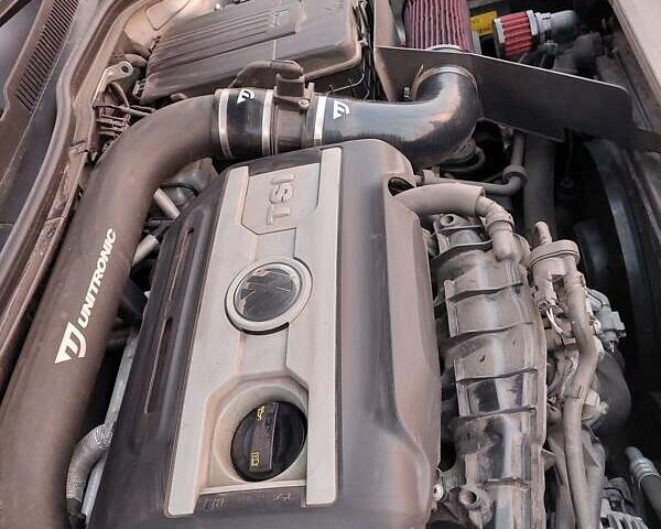 Серый Фольксваген CC / Passat CC, объемом двигателя 2 л и пробегом 107 тыс. км за 16500 $, фото 13 на Automoto.ua