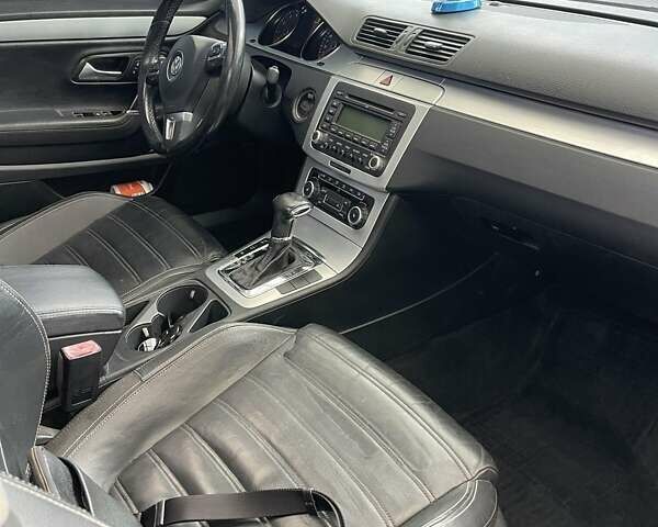 Синий Фольксваген CC / Passat CC, объемом двигателя 2 л и пробегом 132 тыс. км за 7999 $, фото 4 на Automoto.ua