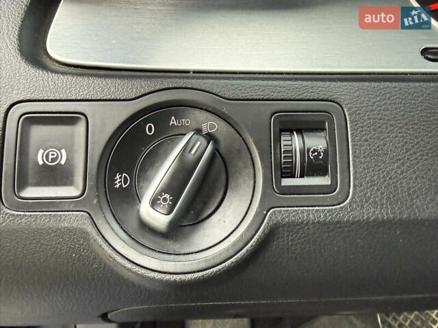 Синий Фольксваген CC / Passat CC, объемом двигателя 2 л и пробегом 325 тыс. км за 6999 $, фото 45 на Automoto.ua