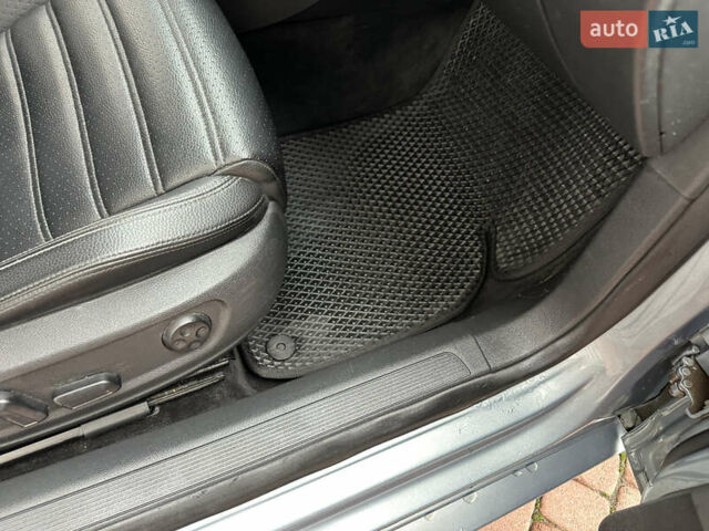 Синій Фольксваген CC / Passat CC, об'ємом двигуна 1.98 л та пробігом 307 тис. км за 6850 $, фото 130 на Automoto.ua