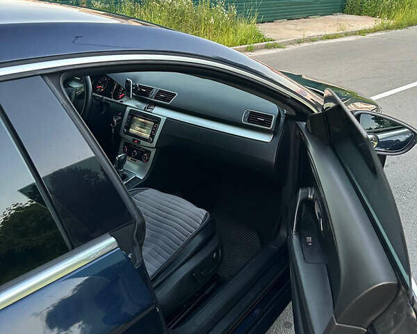 Синий Фольксваген CC / Passat CC, объемом двигателя 1.98 л и пробегом 191 тыс. км за 9500 $, фото 11 на Automoto.ua
