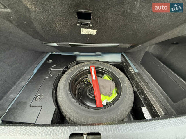 Синий Фольксваген CC / Passat CC, объемом двигателя 2 л и пробегом 325 тыс. км за 6999 $, фото 39 на Automoto.ua