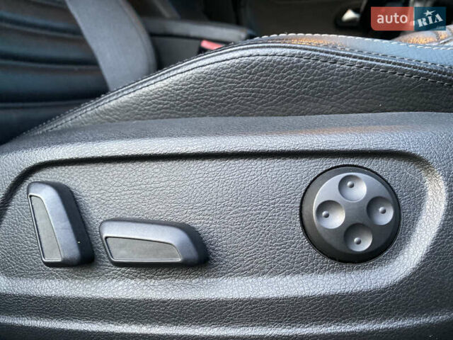 Синій Фольксваген CC / Passat CC, об'ємом двигуна 1.98 л та пробігом 255 тис. км за 7555 $, фото 56 на Automoto.ua