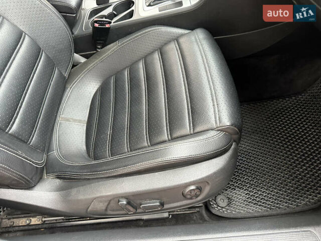 Синий Фольксваген CC / Passat CC, объемом двигателя 1.98 л и пробегом 307 тыс. км за 6850 $, фото 129 на Automoto.ua