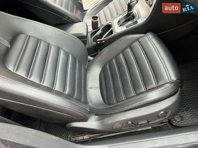 Синій Фольксваген CC / Passat CC, об'ємом двигуна 1.98 л та пробігом 307 тис. км за 6850 $, фото 128 на Automoto.ua
