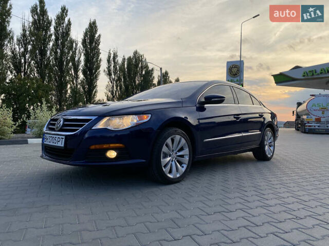 Синий Фольксваген CC / Passat CC, объемом двигателя 1.98 л и пробегом 255 тыс. км за 7777 $, фото 1 на Automoto.ua