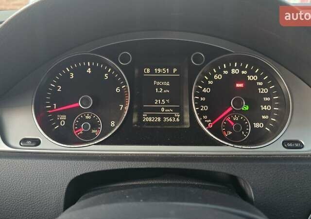Синий Фольксваген CC / Passat CC, объемом двигателя 1.98 л и пробегом 208 тыс. км за 8900 $, фото 11 на Automoto.ua